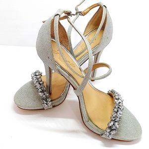 Jewel by Badgley Mischka Heels